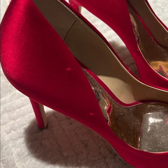 Badgley Mischka Red Satin Heels with Crystal Buckle - Picture 4 of 10